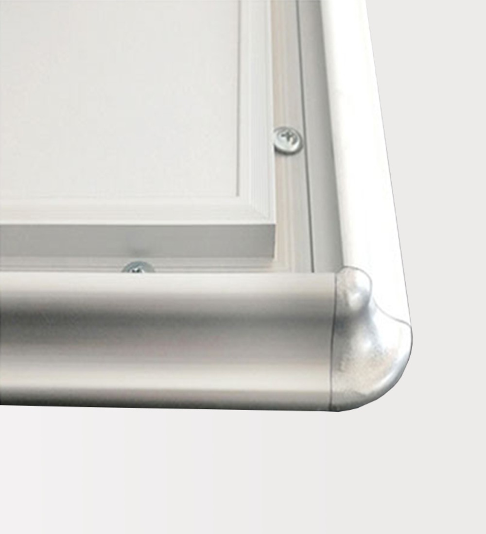 Espejo Retroiluminado con Pantalla - K12060